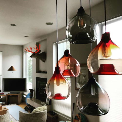 Waterdrop Pendant Light | Pendants by Esque Studio | Saffron Fields Vineyard in Yamhill