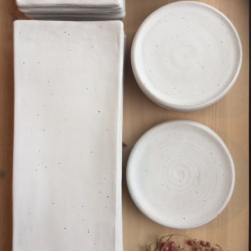 White Speckles Plate | Ceramic Plates by Akiko's Pottery | Akiko's Restaurant in San Francisco