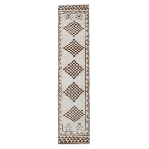 Hand-Knotted Neutral Turkish Runner Rug, Tribal Herki Rug | Rugs by Vintage Pillows Store