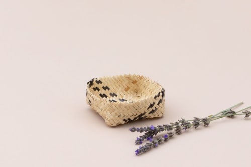 Square Rattan Woven Tray | Decorative Tray in Decorative Objects by NEEPA HUT