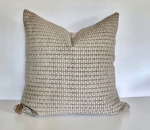 Seafoam & Sage 22 x 22 Pillow | Pillows by OTTOMN