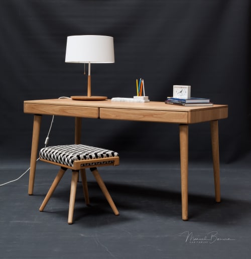 Midcentury Solid Timber Desk / No Handles | Tables by Manuel Barrera Habitables