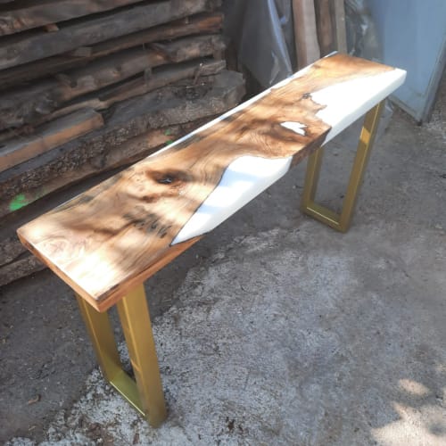 Walnut Console Table | Tables by Ironscustomwood