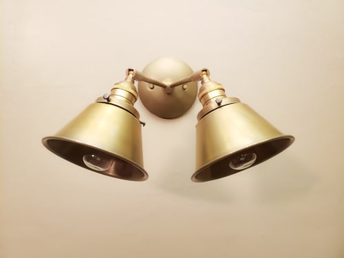 Kitchen Shelves Light - Bathroom Lights - Wall Sconce | Sconces by Retro Steam Works