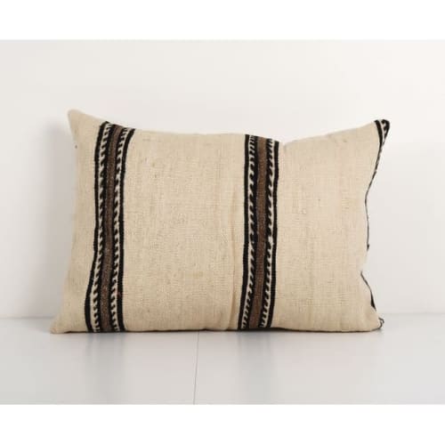 Vintage Hemp Neutral Lumbar Cover, White Organic Soft Wool S | Cushion in Pillows by Vintage Pillows Store