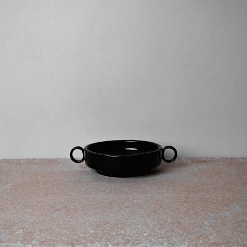 Loops Bowl Nero Small | Dinnerware by Dennis Kaiser