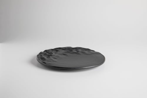 Valley Stoneware Plate | Dinnerware by Artilugis | Restaurant Prodigi in Barcelona