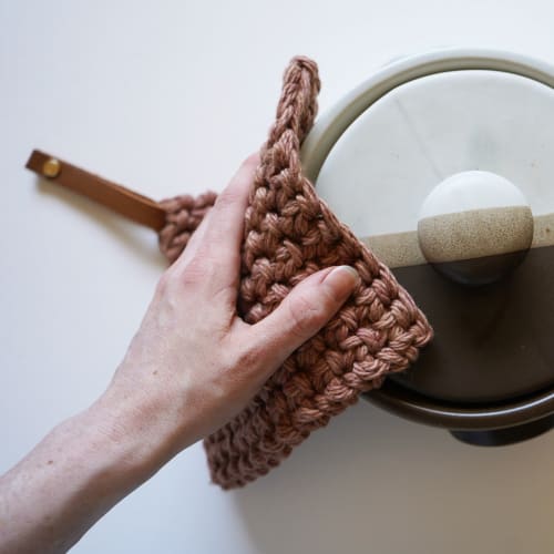 Pot Holder [Loop Strap] | Storage by Keyaiira | leather + fiber