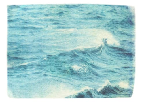 Her calm + deliberate movements | Photography by She Hit Pause