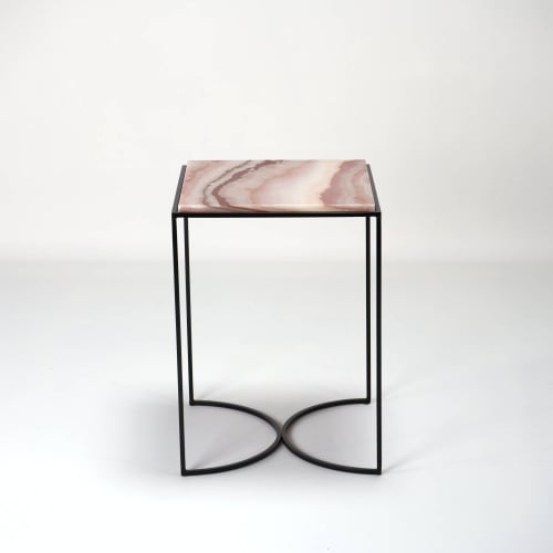 NaiveE - Pink onyx side table | Tables by DFdesignLab - Nicola Di Froscia