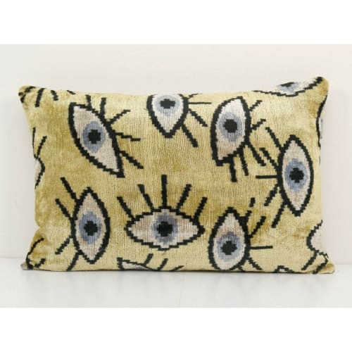 Silk Ikat Eye Pillow Pillow Cover 16" x 24" | Linens & Bedding by Vintage Pillows Store
