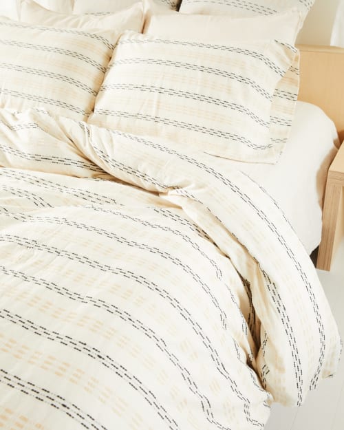Texture Duvet Cover | Linens & Bedding by MINNA