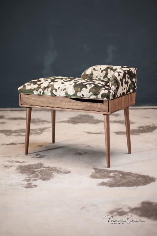 Upholstered Bench / Stool / Seat / Ottoman | Benches & Ottomans by Manuel Barrera Habitables
