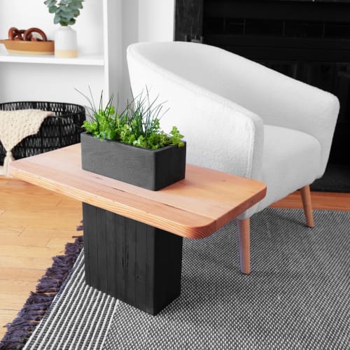 vegeTABLE | Side Table in Tables by Formr