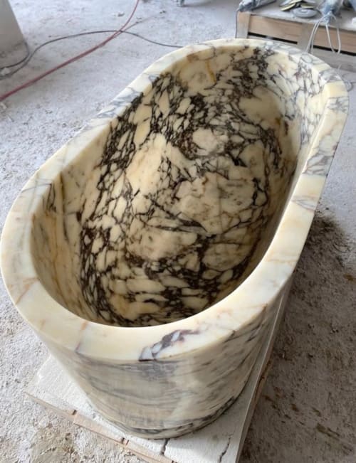 Handmade Calacatta Viola Marble Bathtub – Oval Freestanding Soaking Tub, Medium Size, Fully Customizable | Water Fixtures by AEGEAN MARBLE ARTISAN ATELIER