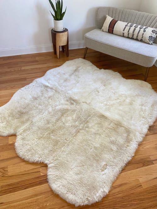 Extra Soft Shorn Ivory Sexto Sheepskin | Rugs by East Perry