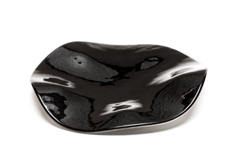 Stingray Black Platter | Serveware by PlusObject