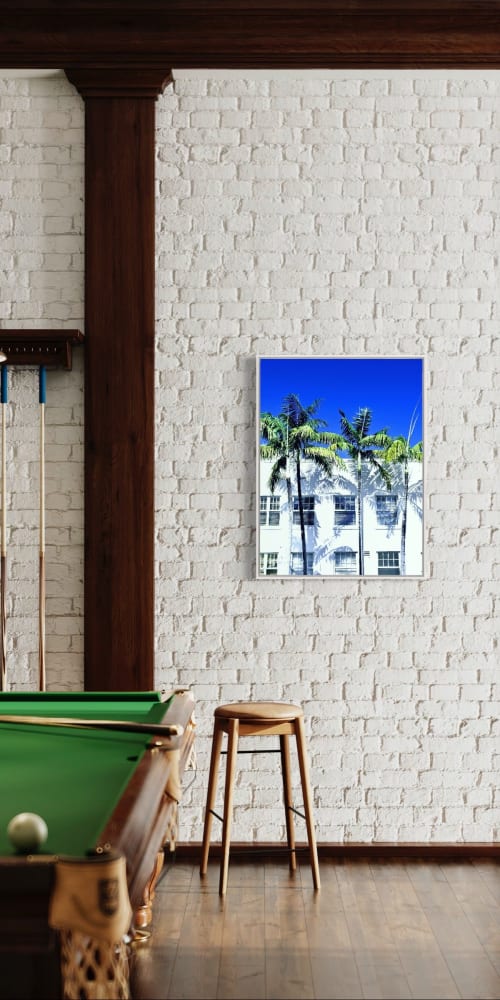 South Beach Sisters | Photography by Neon Dunes by Lily Keller