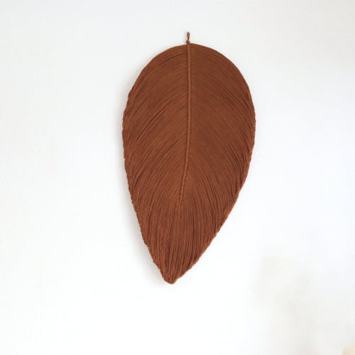 Giant Leaf in Natural | Wall Hangings by YASHI DESIGNS by Bharti Trivedi
