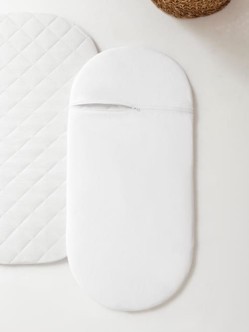 Waterproof mattress cover | Linens & Bedding by Anzy Home