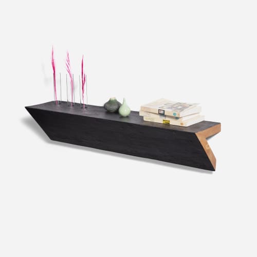 SHELFish | Ledge in Storage by Formr