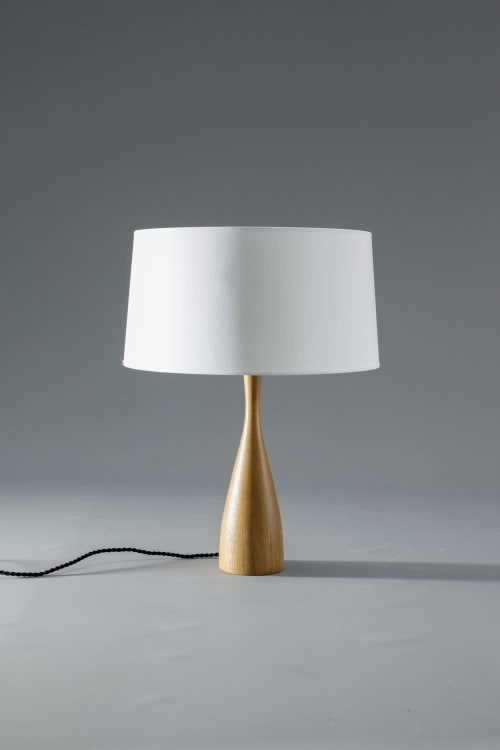 Modern Wood Table Lamp with Shade | Lamps by Manuel Barrera Habitables