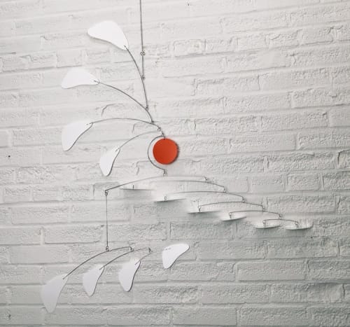Mobile White Modern Large Arrow Style | Wall Sculpture in Wall Hangings by Skysetter Designs