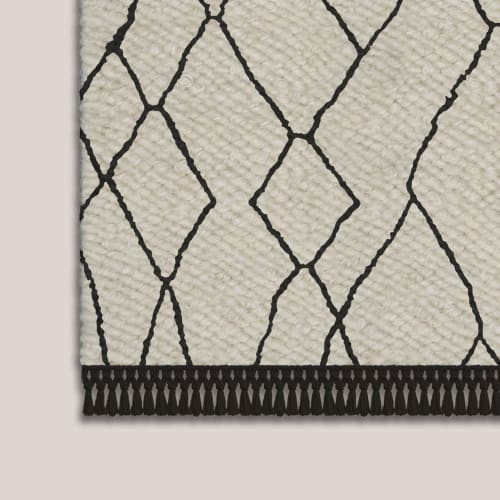 Begonia | Rugs by Hillary Ronney-Fernandes | LWI