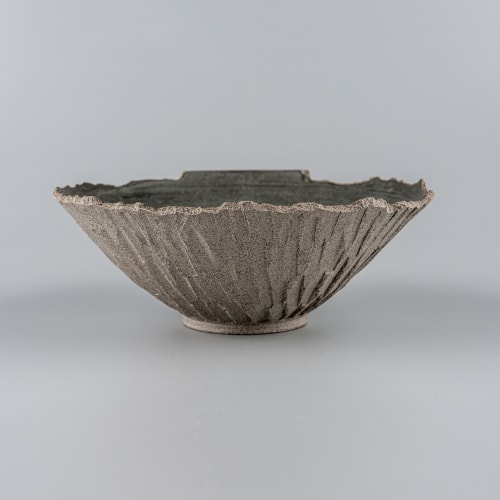 Bowl Sterena Iron | Dinnerware by Svetlana Savcic / Stonessa