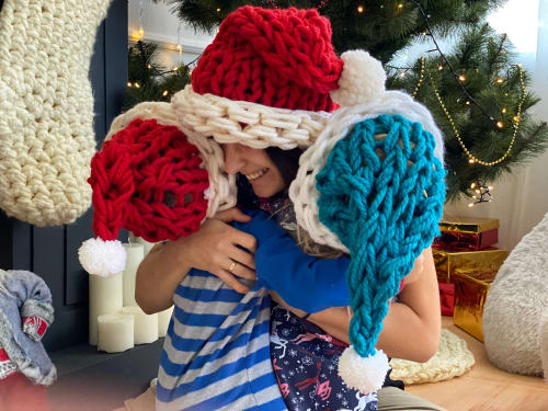 Knitted Santa hats for Christmas family photos and decoratio | Decorative Objects by Anzy Home