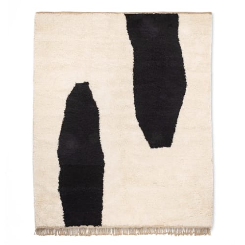 Black and white Moroccan Beni Ourain rug | Rugs by Benicarpets