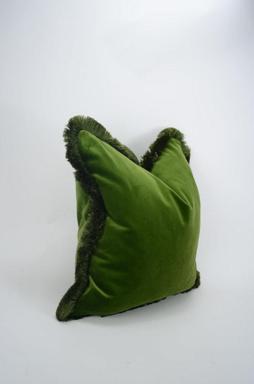 Moss green velvet discount pillow