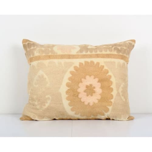 Uzbek Faded Beige Suzani Cushion Cover, Suzani Pillow Case M | Pillows by Vintage Pillows Store