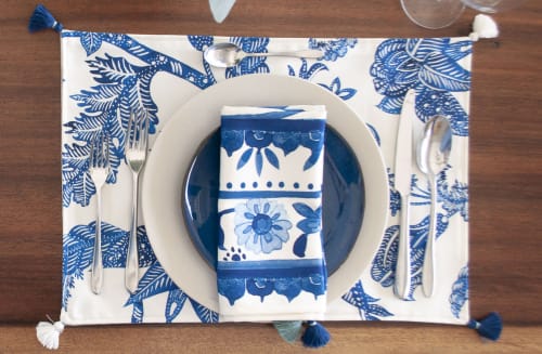 Costa blu Placemats | Tableware by OSLÉ HOME DECOR
