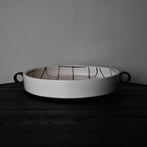 Thin Caro Bowl Large | Decorative Bowl in Decorative Objects by Dennis Kaiser