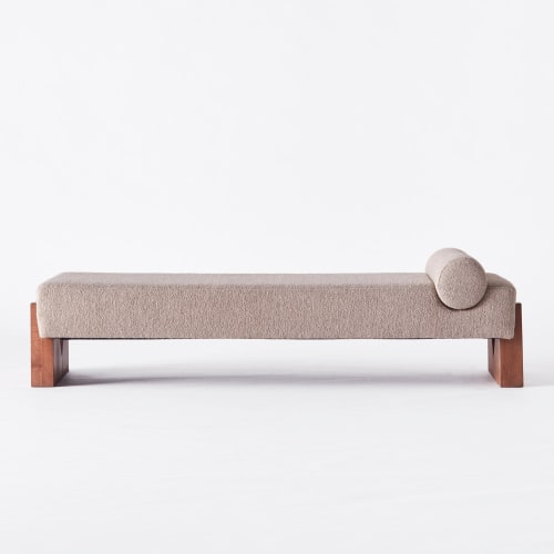 V Day Bed Boucle | Work by District Loom