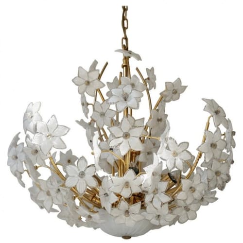 Alan Mizrahi IQ2064 Flower Bouquet I | Chandeliers by Alan Mizrahi Lighting Design