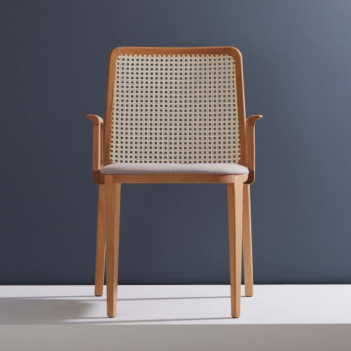 "Wing" CW3 . Arms, Nt Cane, Textile | Dining Chair in Chairs by SIMONINI