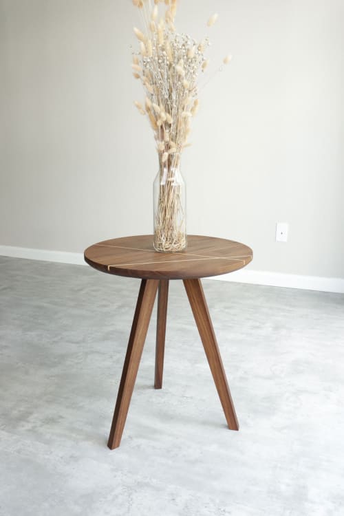 The Line edition End Table | Walnut | Tables by Caleth