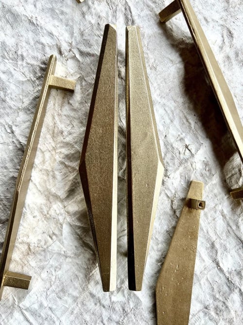 10" fragmented SKEW handle. Left and right hand sides. | Hardware by Shayne Fox Hardware