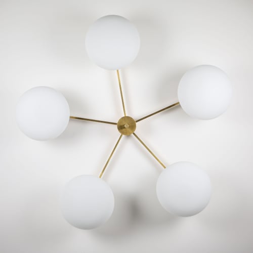Stella Daisy | Chandeliers by DESIGN FOR MACHA