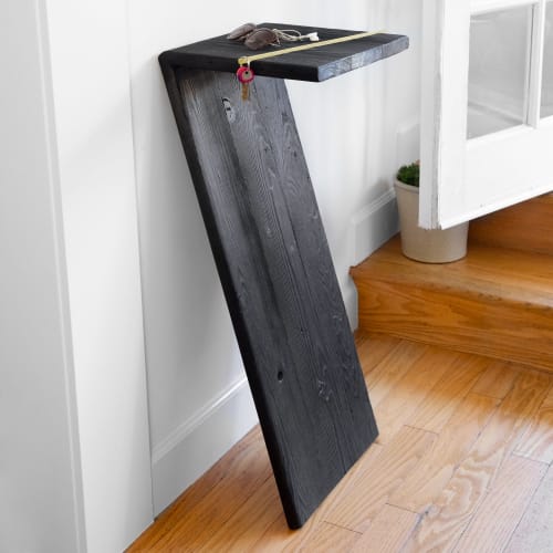 Seven | End Table in Tables by Formr