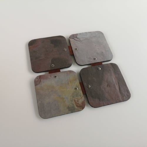 Real slate rock, felt and leather table serving trivet | Tableware by DecoMundo Home