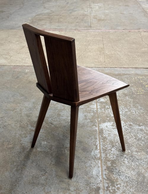 Modern Solid Wood Dining Chair: Hand-Sculpted, USA Made | Decorative Objects by Niaa