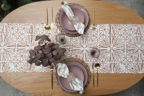 Azteca Table Runner | Linens & Bedding by OSLÉ HOME DECOR