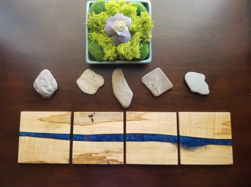 Set of 4 Ambrosia Maple Coasters with a Midnight Blue Epoxy | Tableware by Carlberg Design