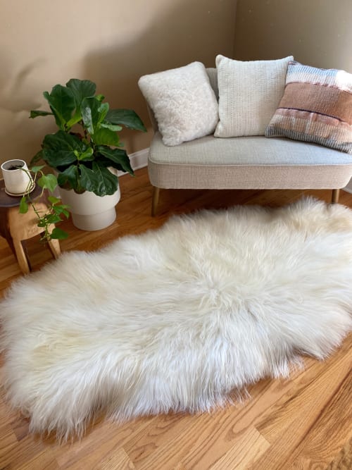 Ivory Icelandic Quad (4-pelt) Sheepskin | Area Rug in Rugs by East Perry