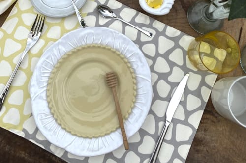 Fossil Placemats | Tableware by OSLÉ HOME DECOR