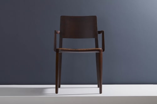 "Evo" CE6. Limited Edition, W/arms | Chairs by SIMONINI