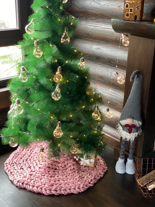 Knitted pink Christmas tree skirt 40 inches | Rugs by Anzy Home